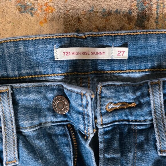 Levi's 721 High Rise - Picture 3 of 4